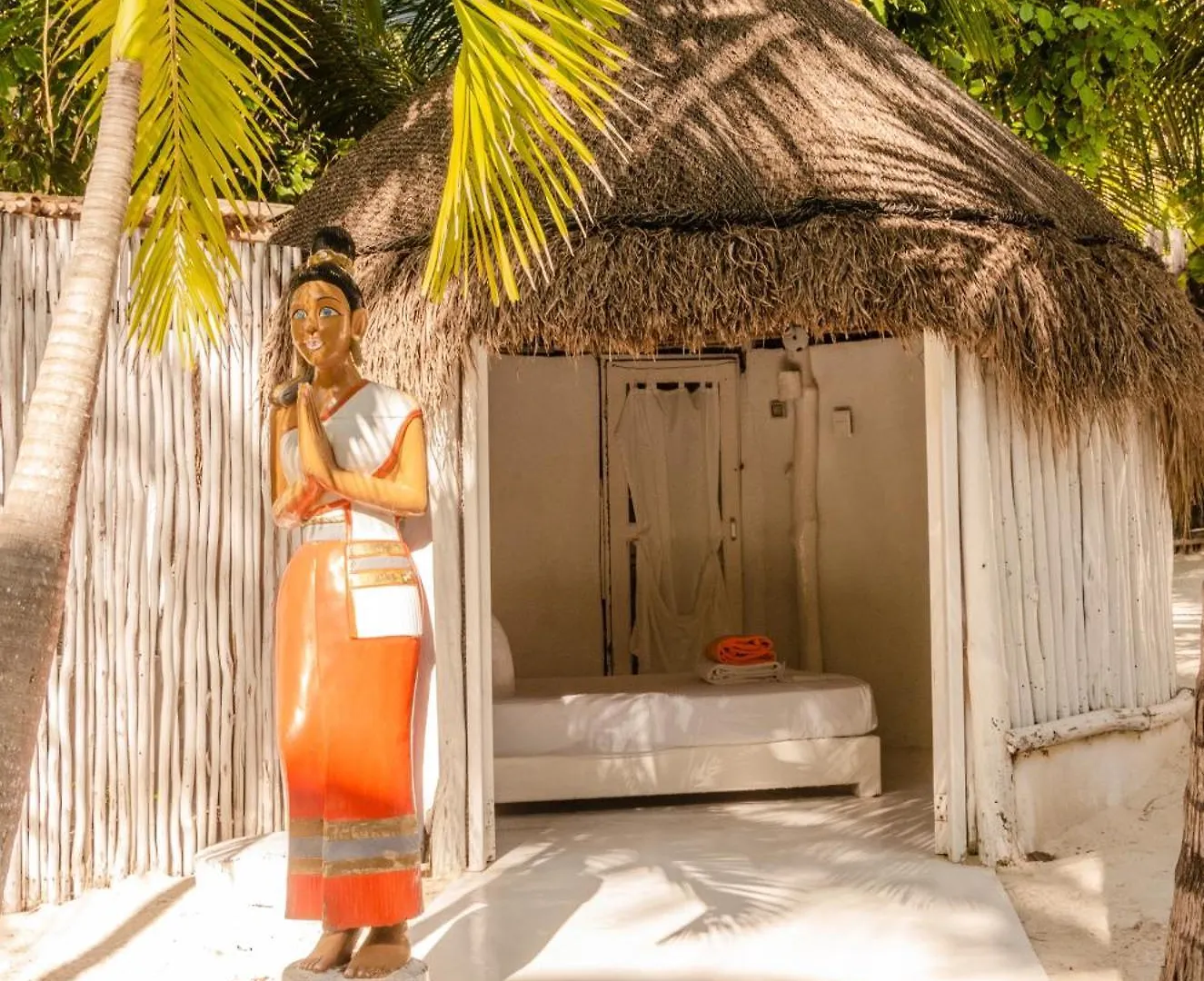 12Br Beachfront Private Villa With Infinity Pool By Solmar Rentals Tulum