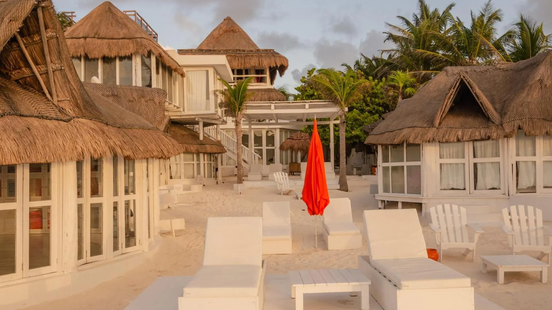 12Br Beachfront Private Villa With Infinity Pool By Solmar Rentals Tulum